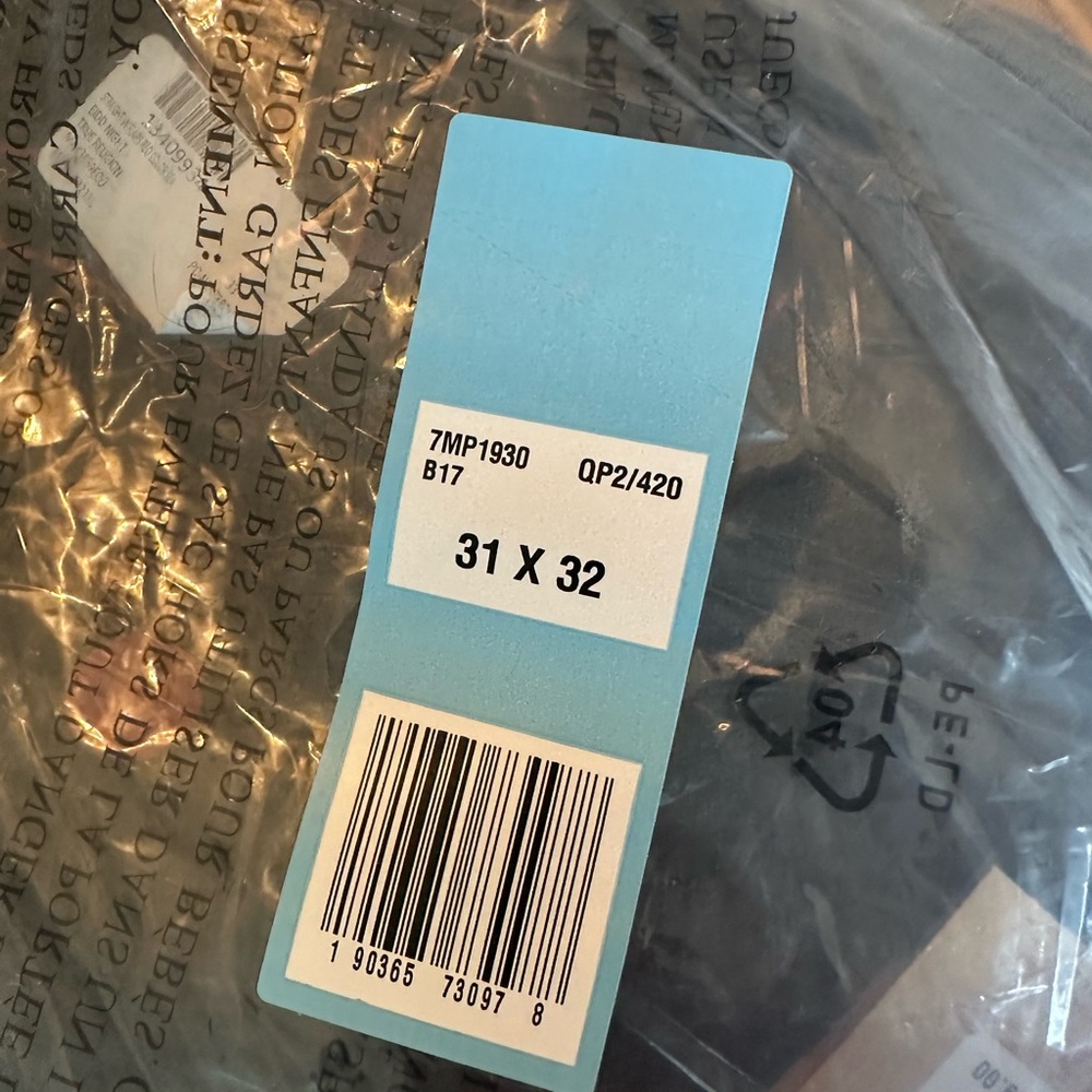 Lucky Brand 121 Indigo Slim Jeans - Picture 6 of 6
